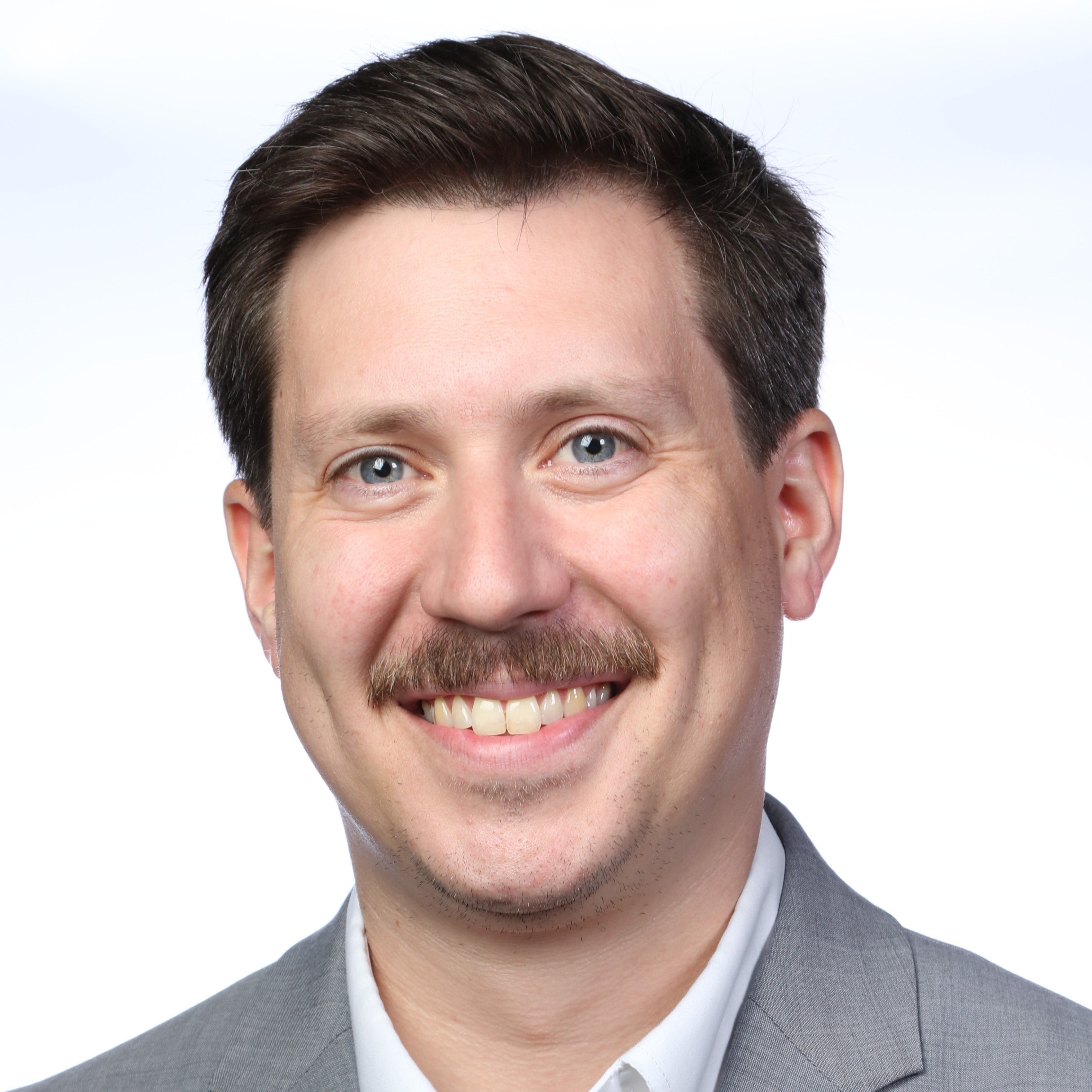 Dr Timothy Spear